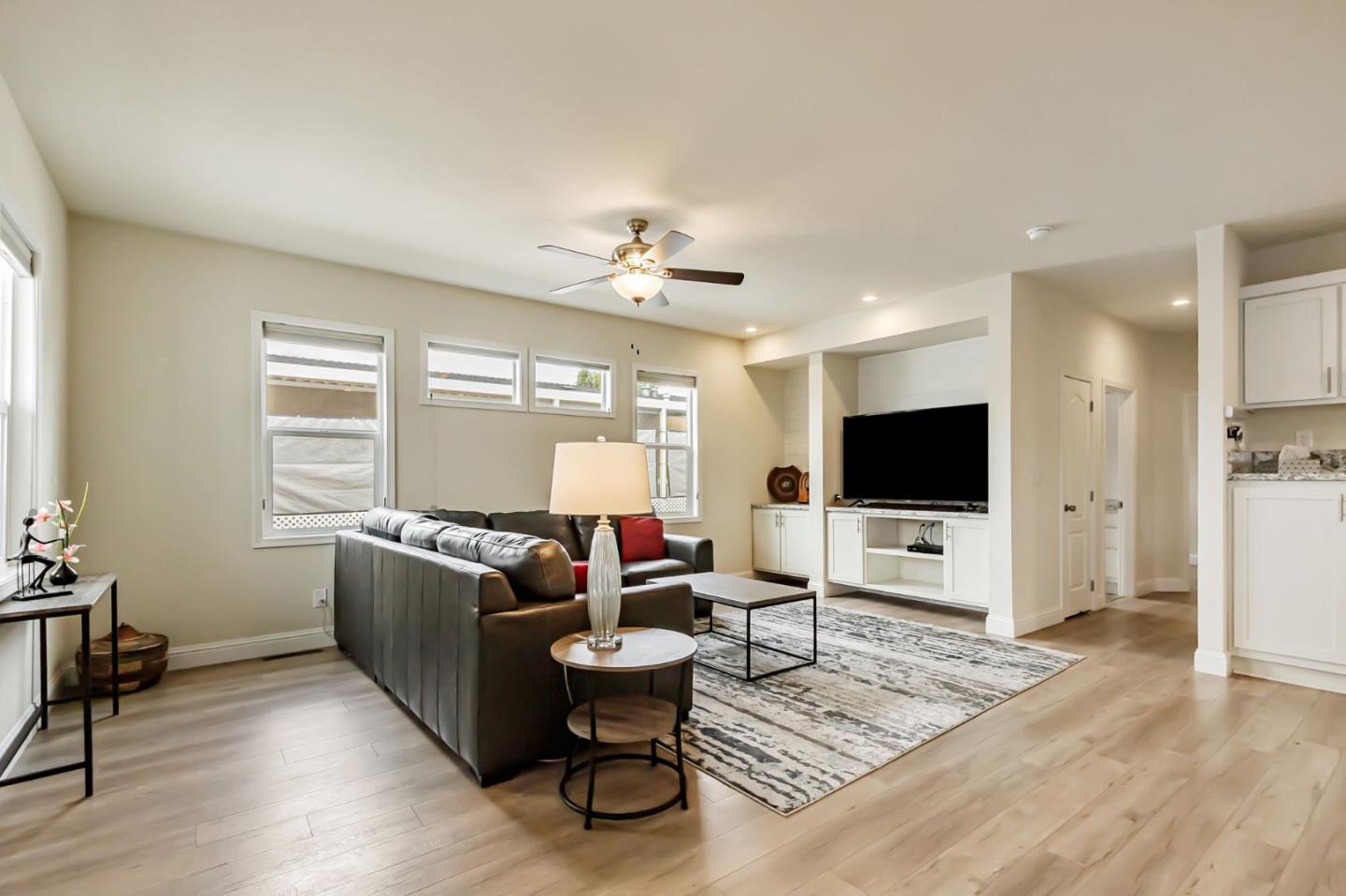 Detail Gallery Image 7 of 35 For 195 Blossom Hill Rd #242,  San Jose,  CA 95123 - 3 Beds | 2 Baths