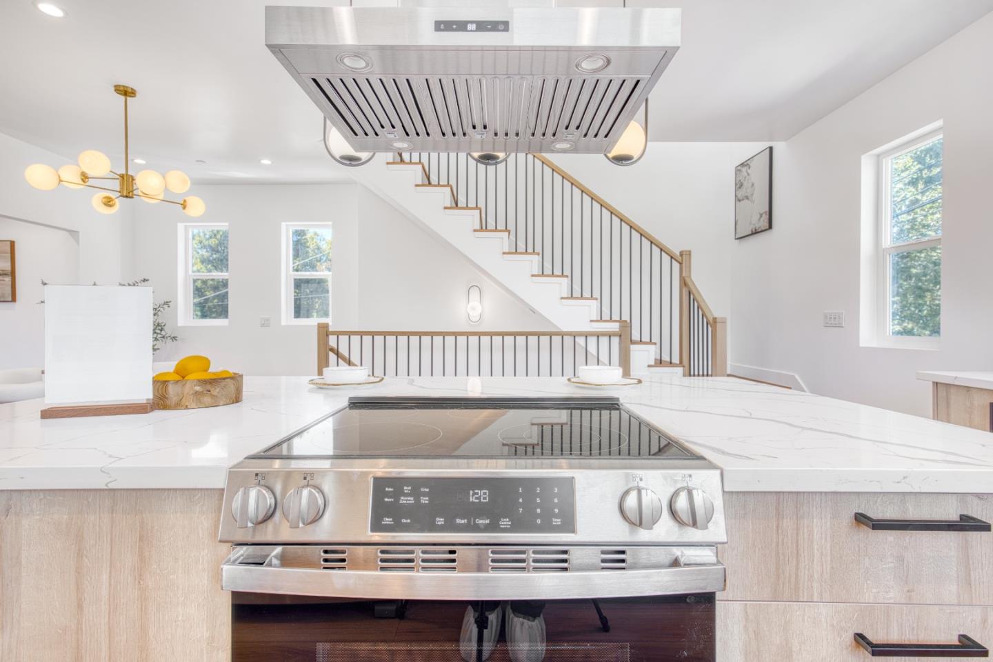 Detail Gallery Image 25 of 75 For 1945 Park Ave #2,  San Jose,  CA 95126 - 4 Beds | 3 Baths