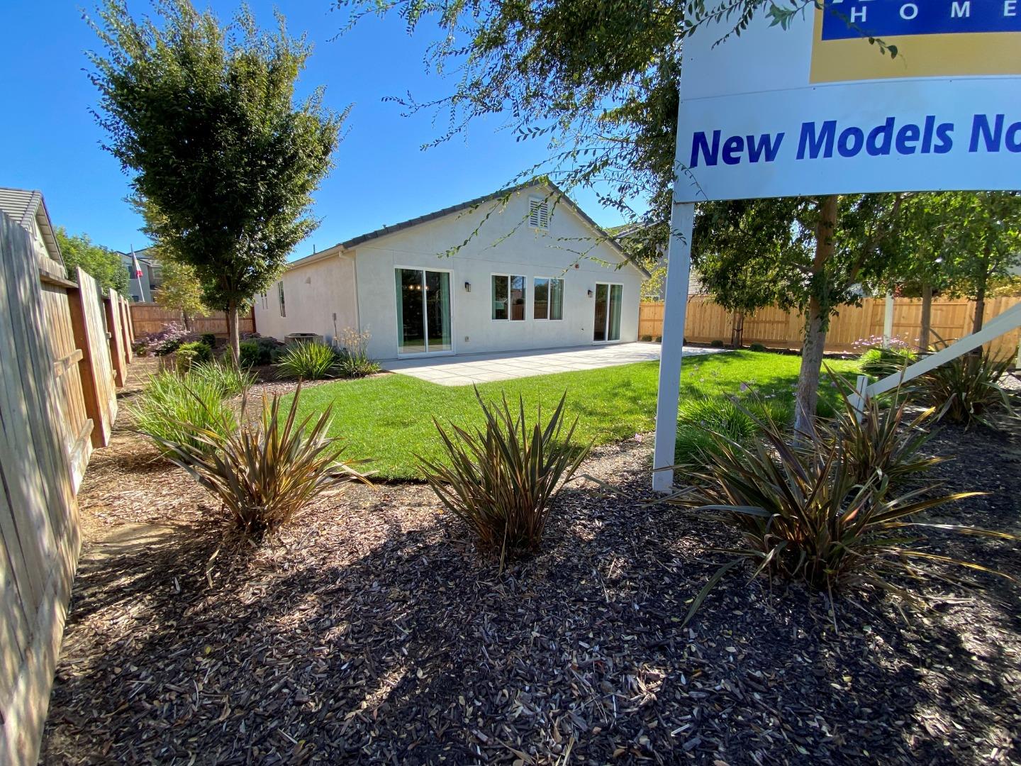 Detail Gallery Image 27 of 27 For 1656 Dolomite Dr #4,  Los Banos,  CA 93635 - 4 Beds | 2 Baths