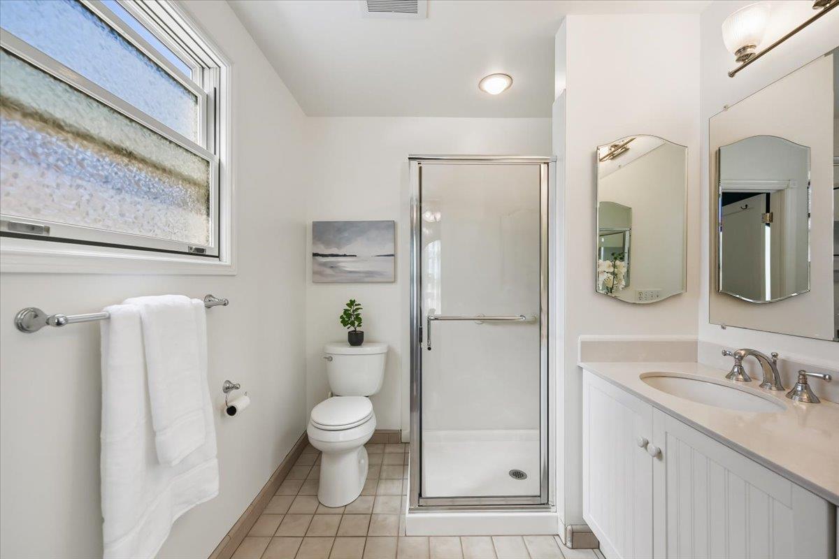 Detail Gallery Image 29 of 59 For 330 41st Ave, San Mateo,  CA 94403 - 4 Beds | 3 Baths