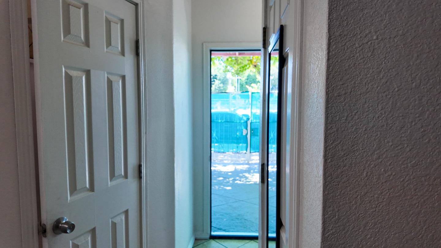 Detail Gallery Image 14 of 52 For 202 California Ave, Modesto,  CA 95351 - – Beds | – Baths