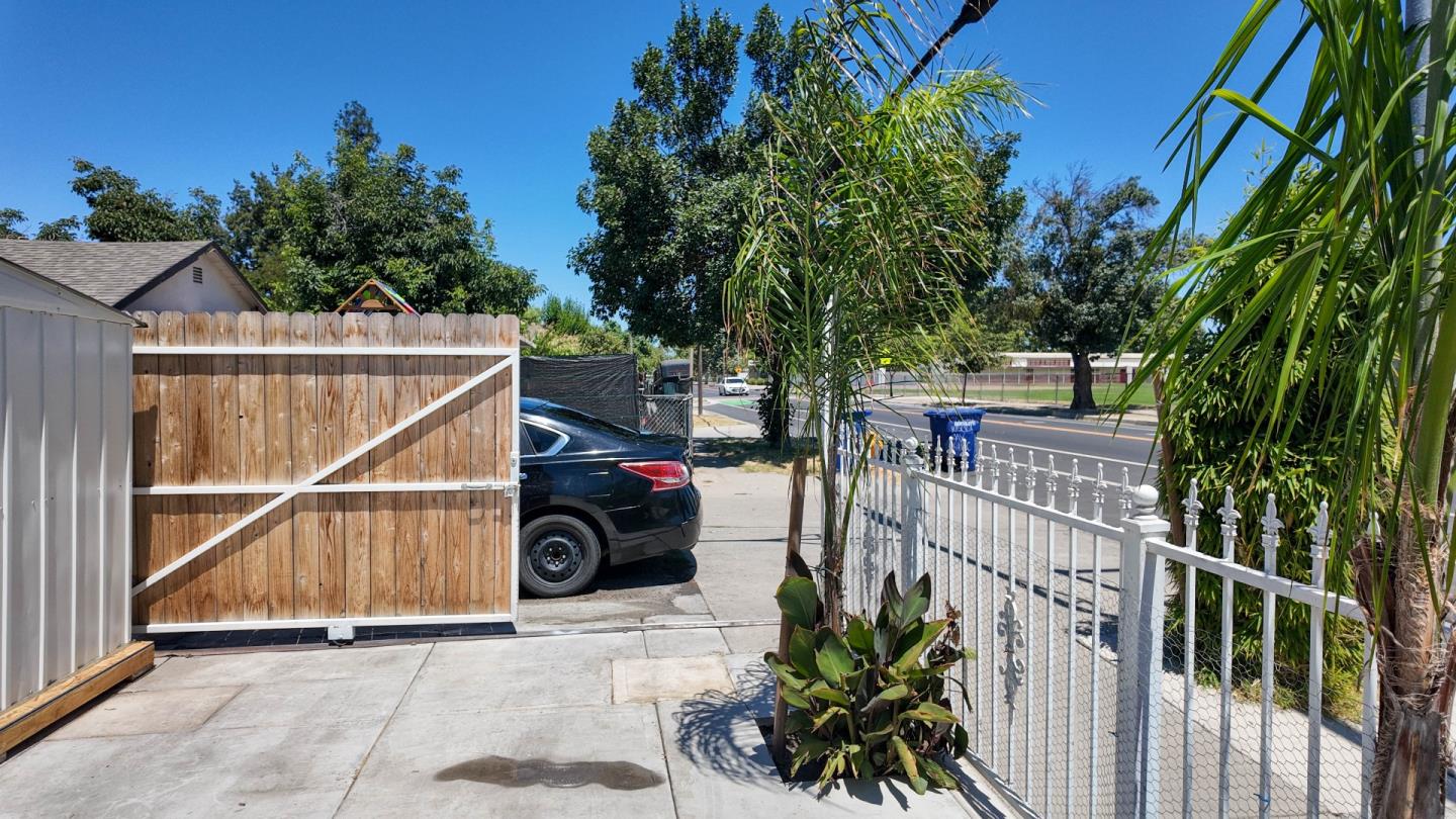 Detail Gallery Image 41 of 52 For 202 California Ave, Modesto,  CA 95351 - – Beds | – Baths