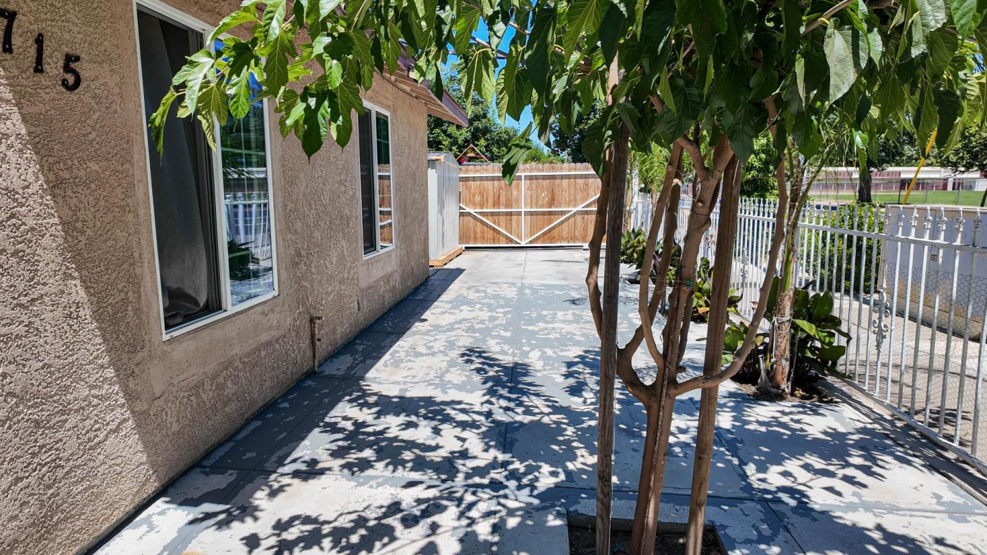 Detail Gallery Image 43 of 52 For 202 California Ave, Modesto,  CA 95351 - – Beds | – Baths