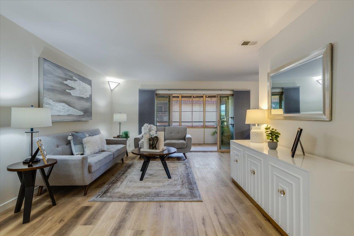 Detail Gallery Image 2 of 26 For 1071 Alta Mira Dr #B,  Santa Clara,  CA 95051 - 2 Beds | 2 Baths