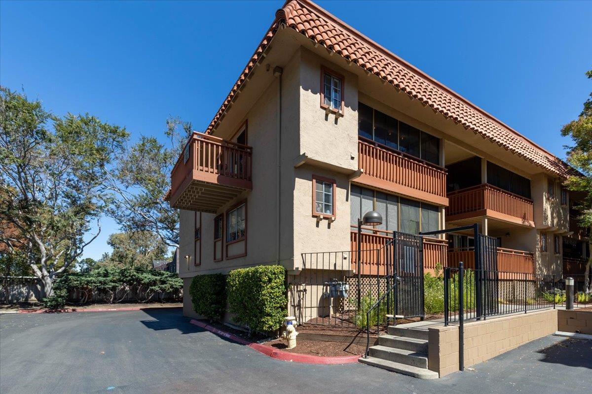 Detail Gallery Image 24 of 26 For 1071 Alta Mira Dr #B,  Santa Clara,  CA 95051 - 2 Beds | 2 Baths