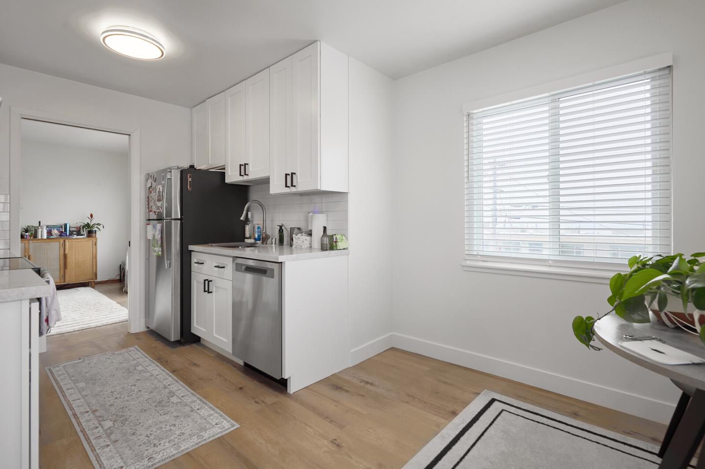 Detail Gallery Image 12 of 23 For 2390 43rd Ave, San Francisco,  CA 94116 - – Beds | – Baths