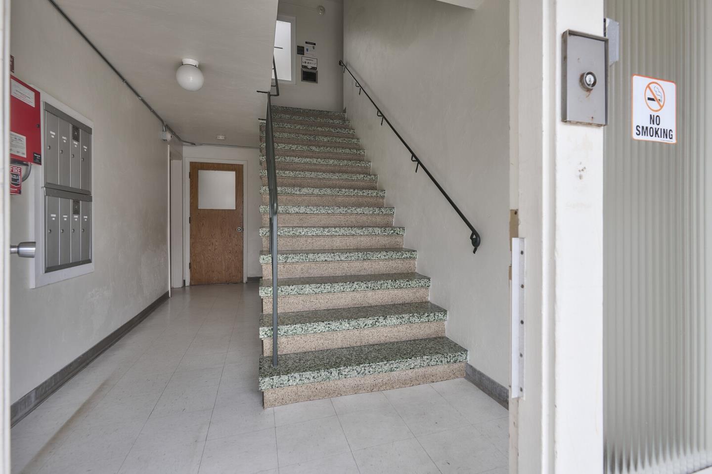 Detail Gallery Image 4 of 23 For 2390 43rd Ave, San Francisco,  CA 94116 - – Beds | – Baths