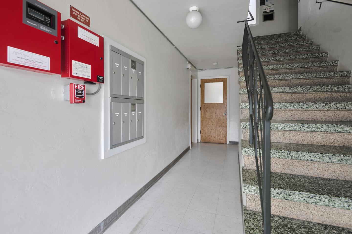 Detail Gallery Image 5 of 23 For 2390 43rd Ave, San Francisco,  CA 94116 - – Beds | – Baths