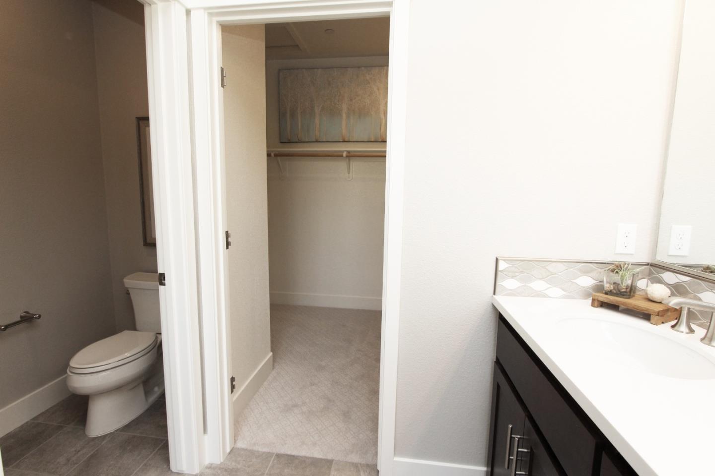 Detail Gallery Image 26 of 27 For 1664 Dolomite Dr #6,  Los Banos,  CA 93635 - 4 Beds | 2 Baths