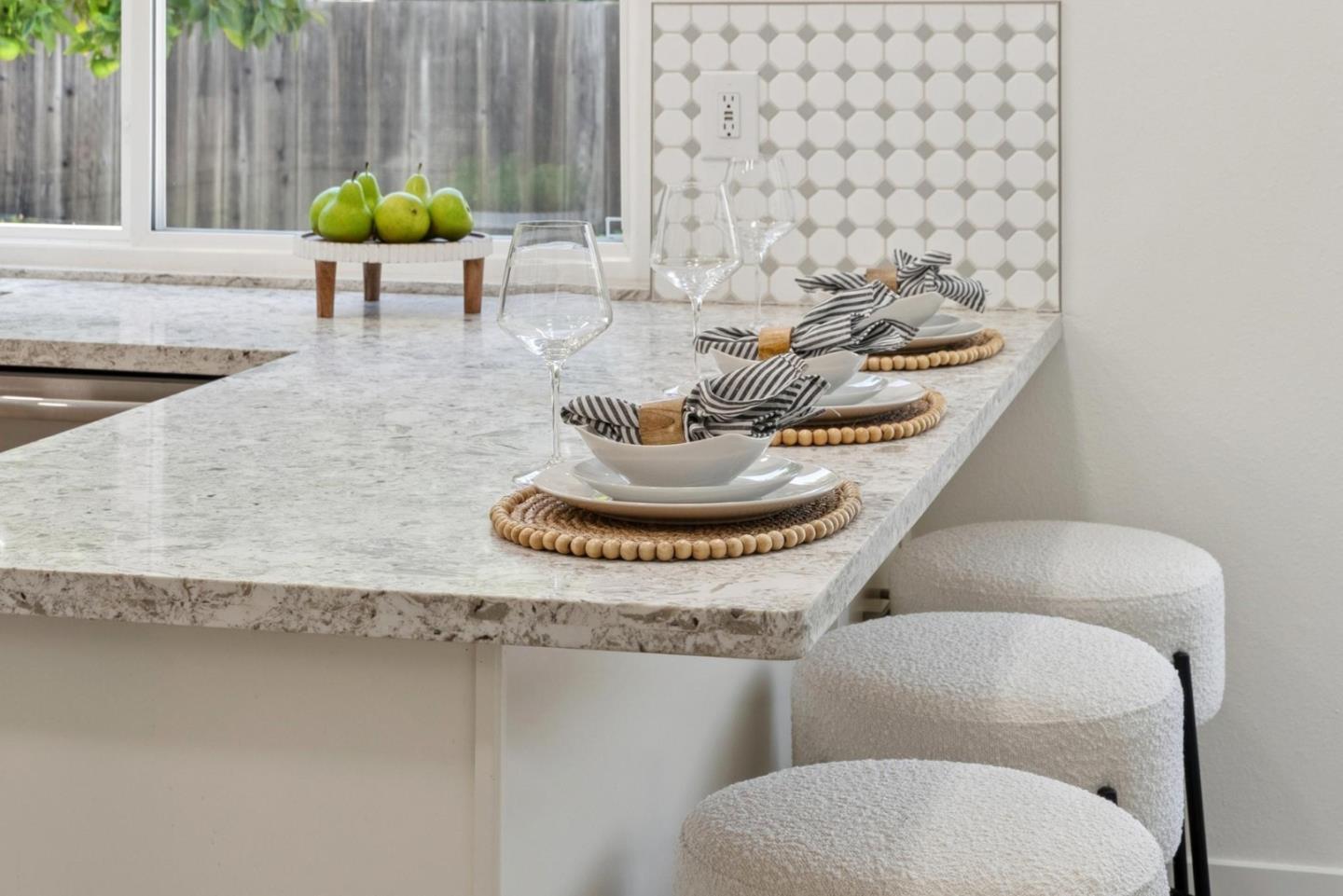 Detail Gallery Image 11 of 45 For 6579 Prague Ct, San Jose,  CA 95119 - 4 Beds | 2/1 Baths