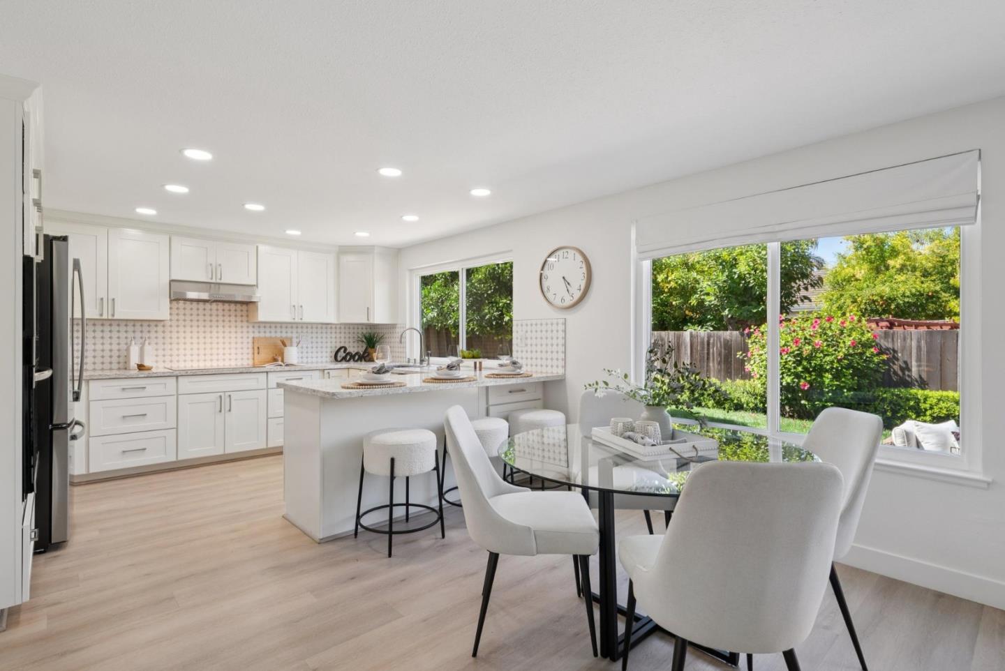 Detail Gallery Image 15 of 45 For 6579 Prague Ct, San Jose,  CA 95119 - 4 Beds | 2/1 Baths