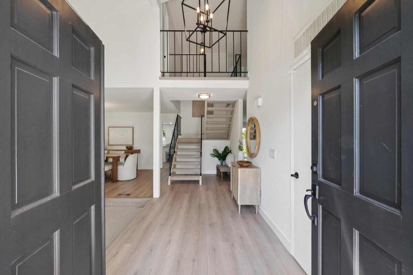 Detail Gallery Image 3 of 45 For 6579 Prague Ct, San Jose,  CA 95119 - 4 Beds | 2/1 Baths