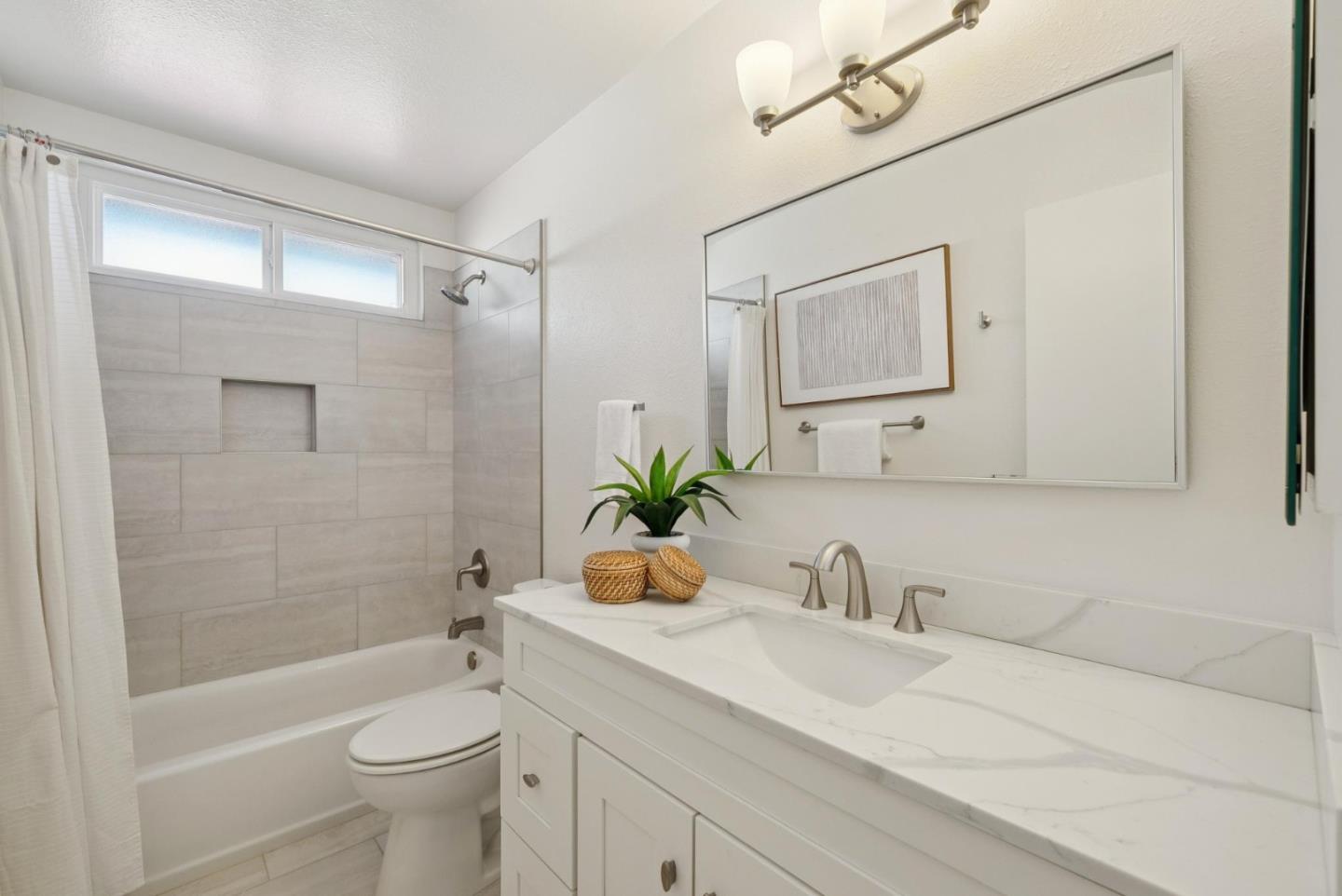 Detail Gallery Image 34 of 45 For 6579 Prague Ct, San Jose,  CA 95119 - 4 Beds | 2/1 Baths