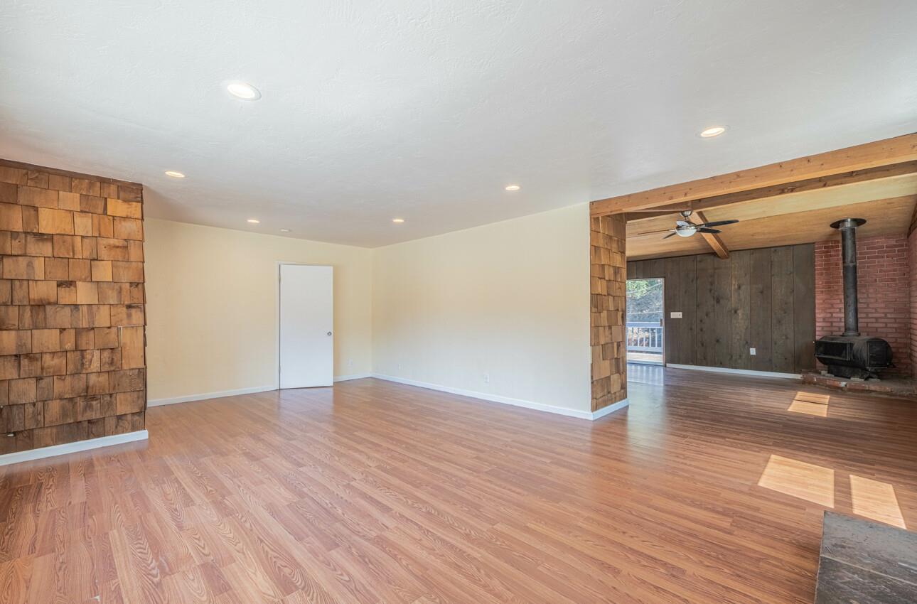 Detail Gallery Image 10 of 39 For 19280 Mallory Canyon Rd, Salinas,  CA 93907 - 3 Beds | 1 Baths