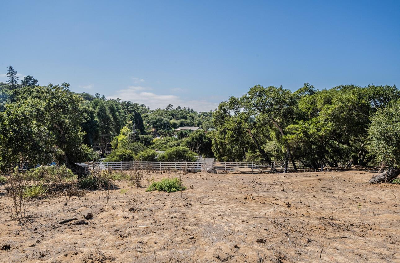 Detail Gallery Image 33 of 39 For 19280 Mallory Canyon Rd, Salinas,  CA 93907 - 3 Beds | 1 Baths