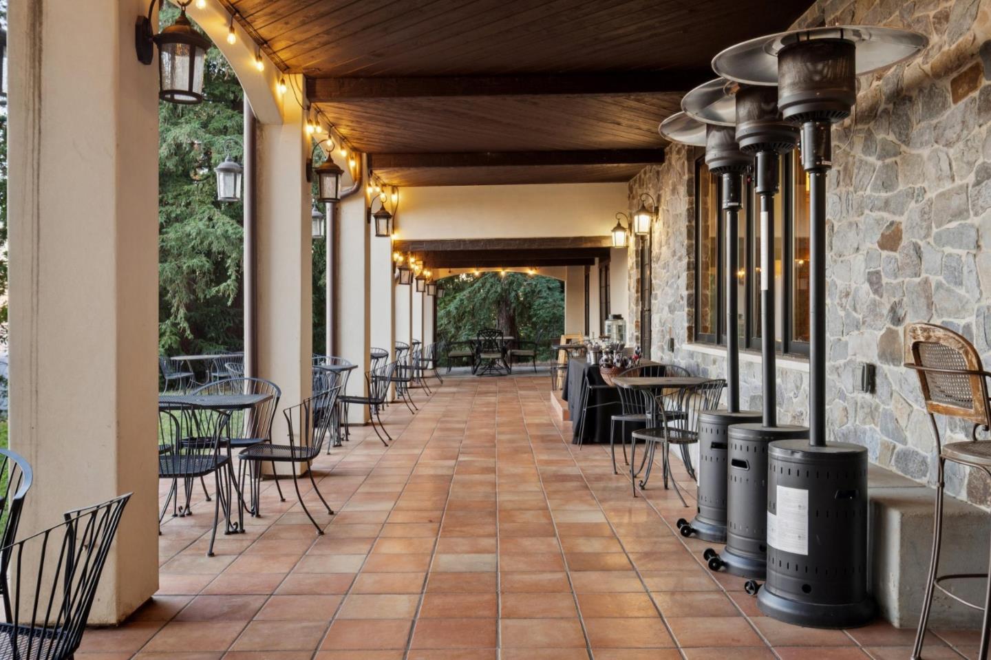 Detail Gallery Image 77 of 116 For 25200 Loma Prieta Ave, Los Gatos,  CA 95033 - 4 Beds | 3 Baths