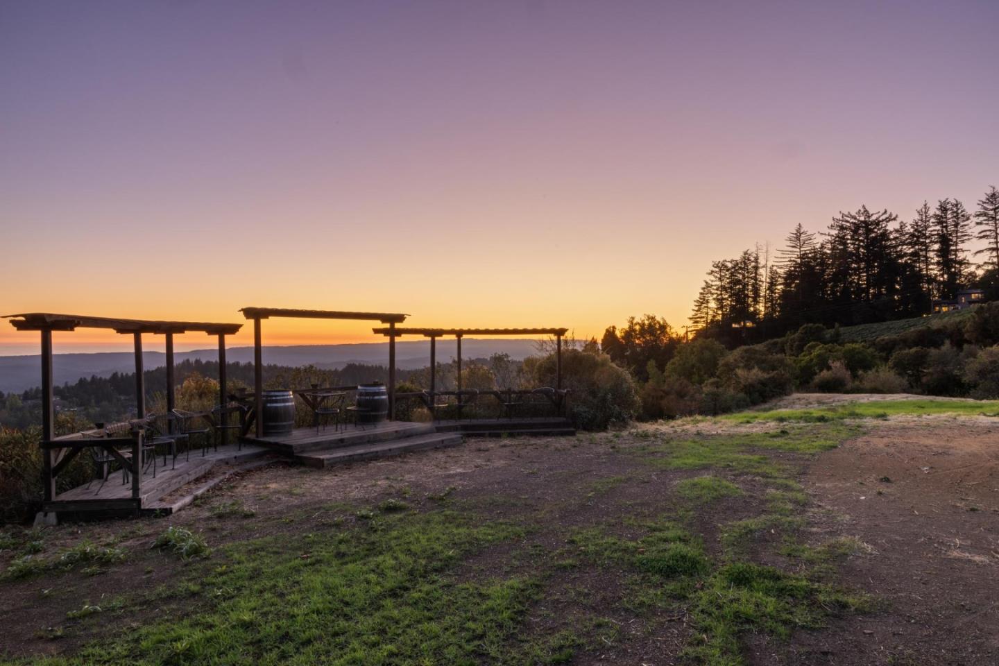 Detail Gallery Image 87 of 116 For 25200 Loma Prieta Ave, Los Gatos,  CA 95033 - 4 Beds | 3 Baths