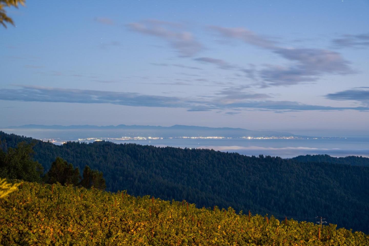 Detail Gallery Image 90 of 116 For 25200 Loma Prieta Ave, Los Gatos,  CA 95033 - 4 Beds | 3 Baths