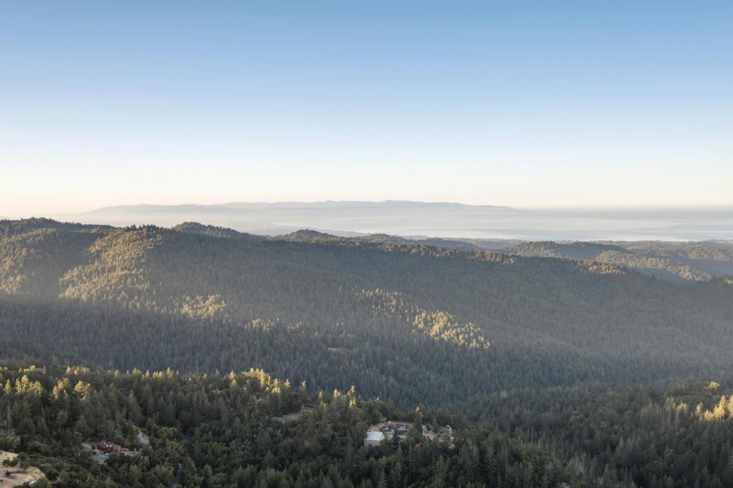 Detail Gallery Image 95 of 116 For 25200 Loma Prieta Ave, Los Gatos,  CA 95033 - 4 Beds | 3 Baths