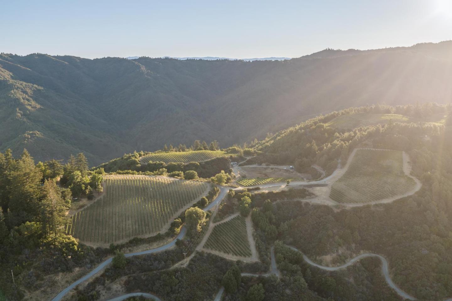 Detail Gallery Image 96 of 116 For 25200 Loma Prieta Ave, Los Gatos,  CA 95033 - 4 Beds | 3 Baths