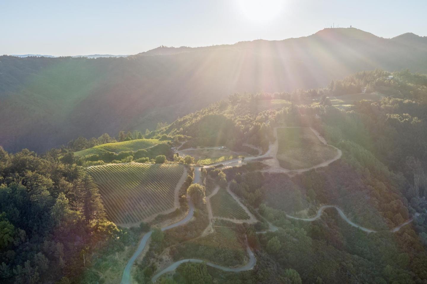 Detail Gallery Image 97 of 116 For 25200 Loma Prieta Ave, Los Gatos,  CA 95033 - 4 Beds | 3 Baths