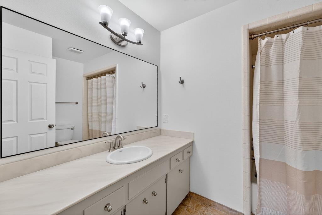 Detail Gallery Image 19 of 34 For 435 Shelley Way, Salinas,  CA 93901 - 3 Beds | 2 Baths