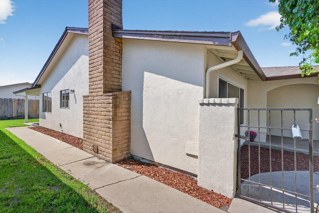 Detail Gallery Image 24 of 34 For 435 Shelley Way, Salinas,  CA 93901 - 3 Beds | 2 Baths
