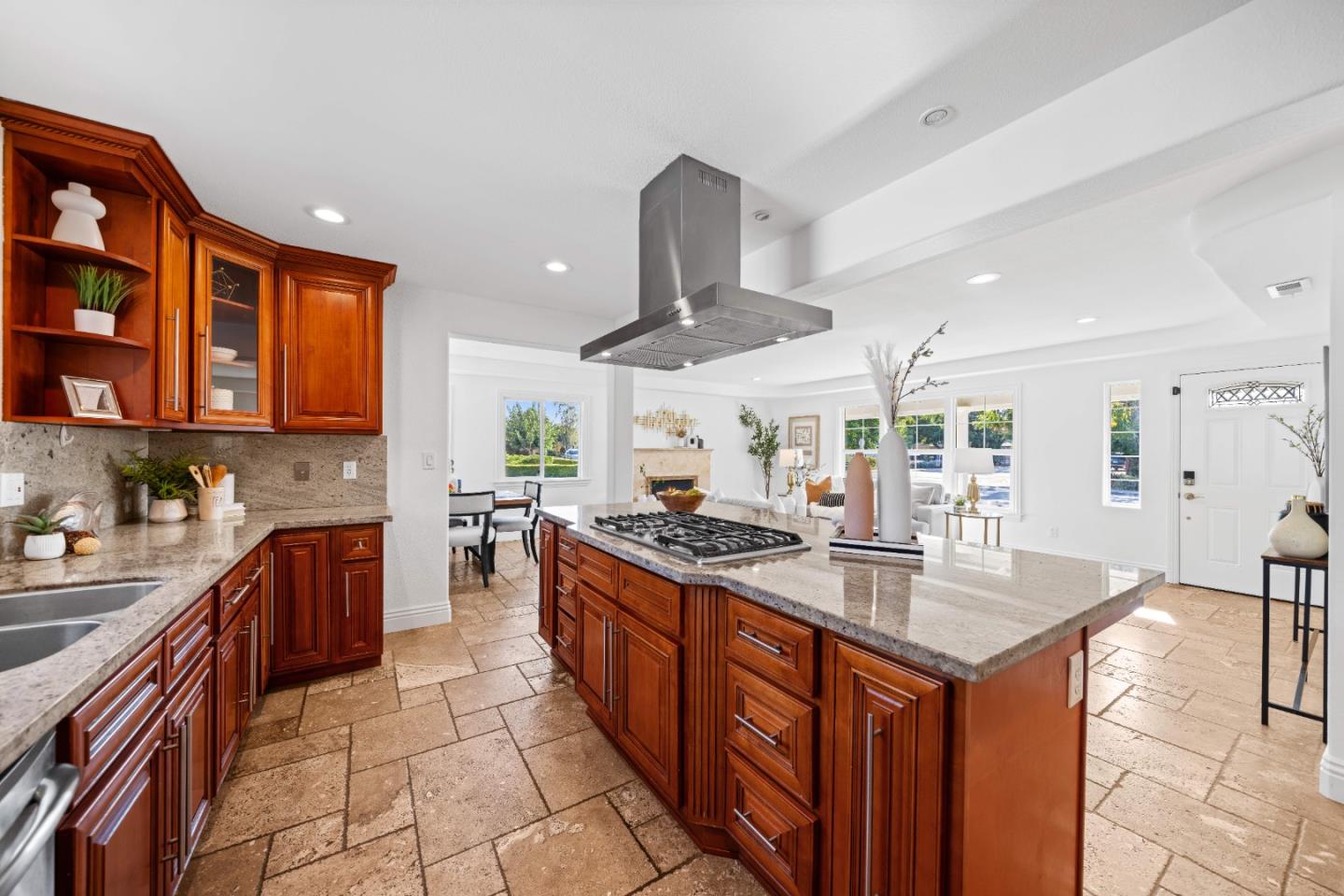 Detail Gallery Image 14 of 46 For 842 Harrison Ave, Campbell,  CA 95008 - 4 Beds | 3/1 Baths