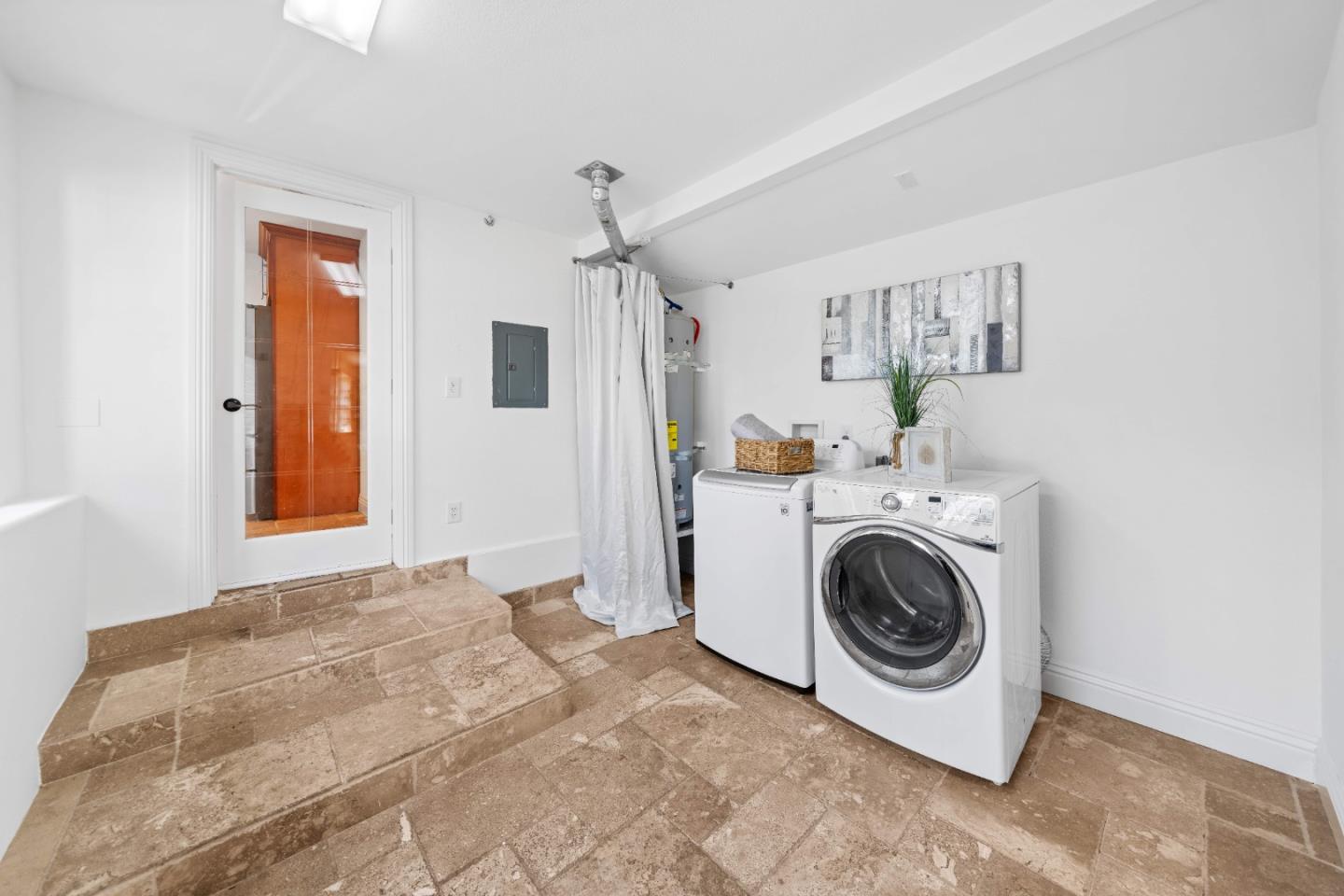 Detail Gallery Image 27 of 46 For 842 Harrison Ave, Campbell,  CA 95008 - 4 Beds | 3/1 Baths