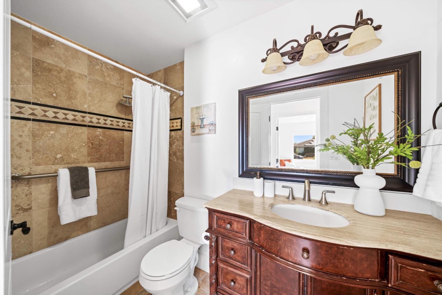 Detail Gallery Image 29 of 46 For 842 Harrison Ave, Campbell,  CA 95008 - 4 Beds | 3/1 Baths