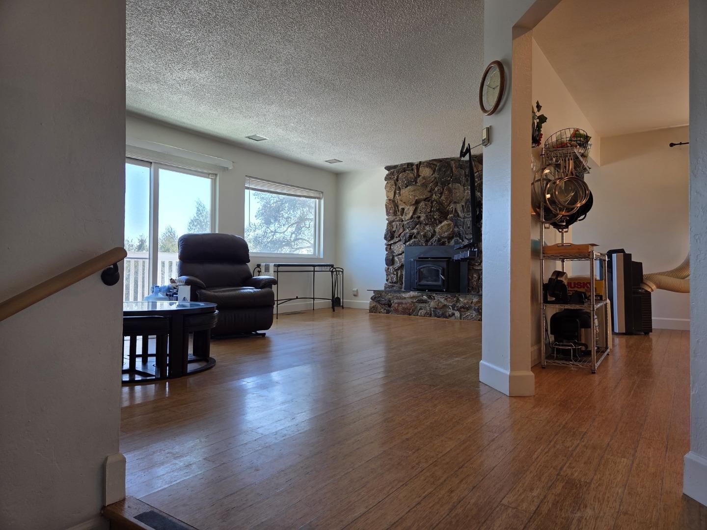 Detail Gallery Image 17 of 28 For 6477 Boyer Dr, Salinas,  CA 93907 - 3 Beds | 2 Baths
