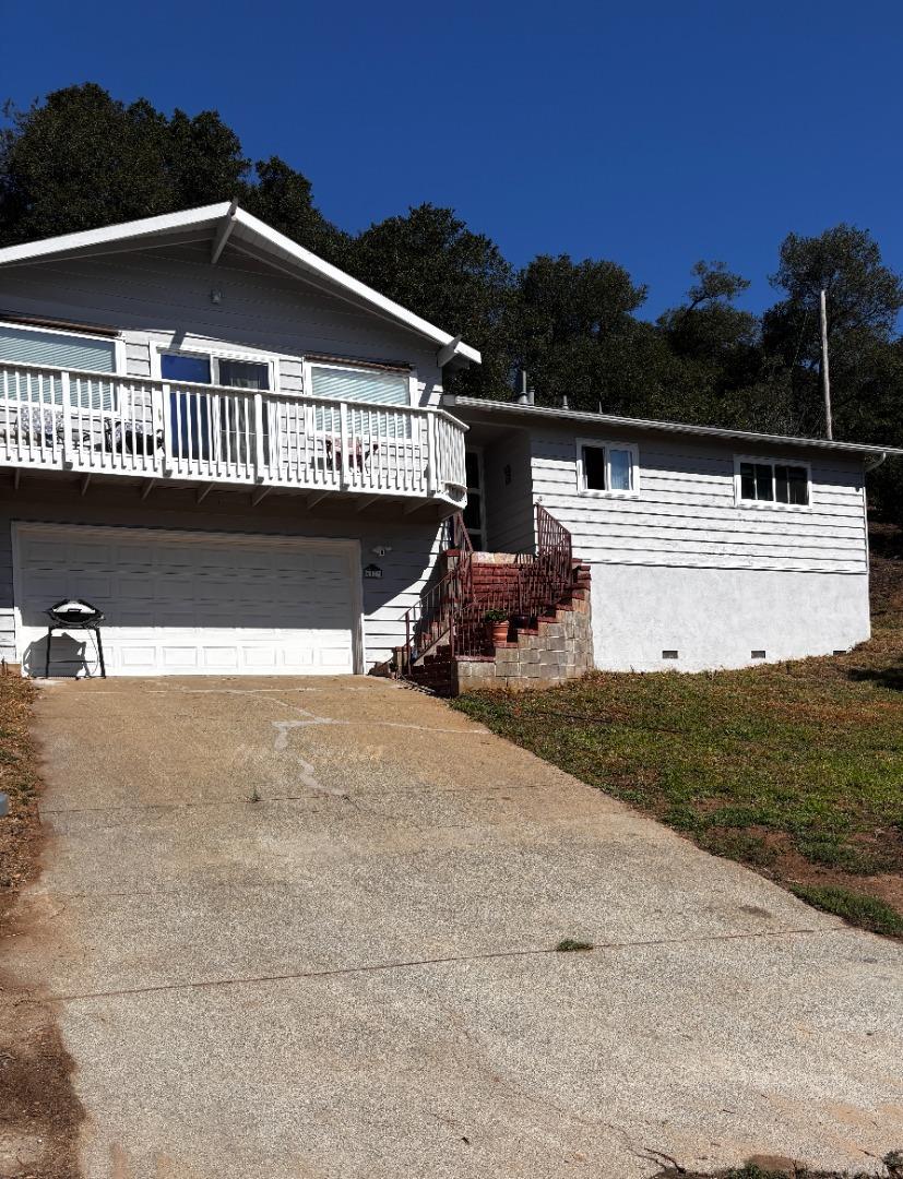 Detail Gallery Image 3 of 28 For 6477 Boyer Dr, Salinas,  CA 93907 - 3 Beds | 2 Baths