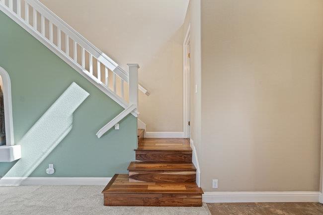Detail Gallery Image 15 of 65 For 2421 Valley View Rd, Hollister,  CA 95023 - 3 Beds | 2/1 Baths