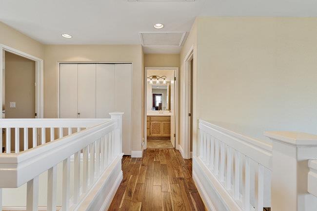 Detail Gallery Image 17 of 65 For 2421 Valley View Rd, Hollister,  CA 95023 - 3 Beds | 2/1 Baths