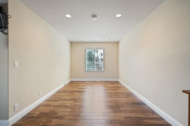 Detail Gallery Image 24 of 65 For 2421 Valley View Rd, Hollister,  CA 95023 - 3 Beds | 2/1 Baths