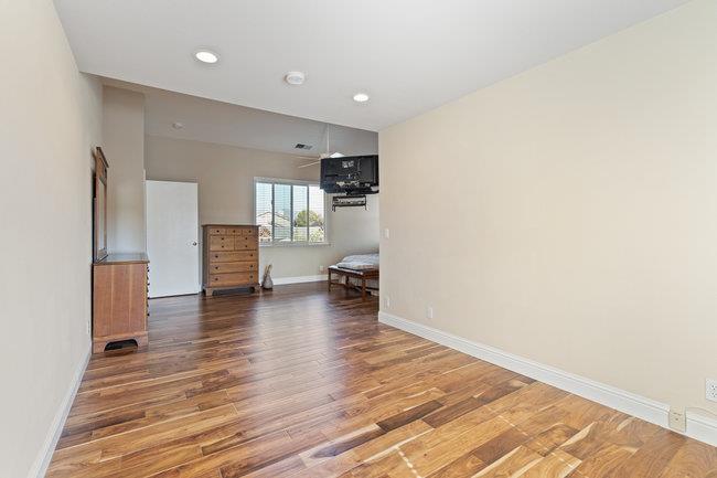 Detail Gallery Image 26 of 65 For 2421 Valley View Rd, Hollister,  CA 95023 - 3 Beds | 2/1 Baths