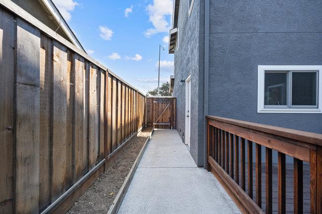 Detail Gallery Image 47 of 65 For 2421 Valley View Rd, Hollister,  CA 95023 - 3 Beds | 2/1 Baths