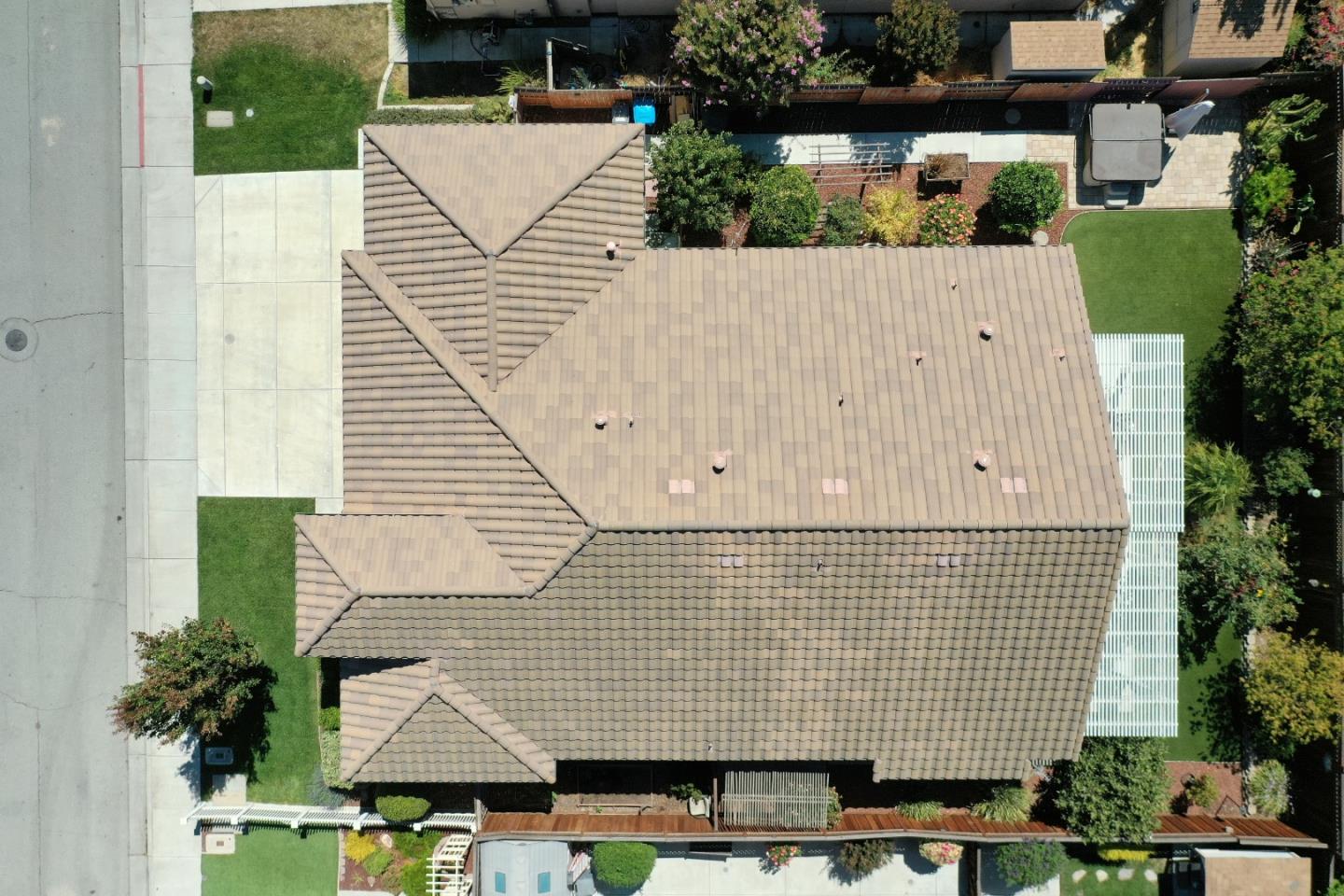 Detail Gallery Image 41 of 42 For 1900 Monte Vista Dr, Hollister,  CA 95023 - 4 Beds | 2 Baths