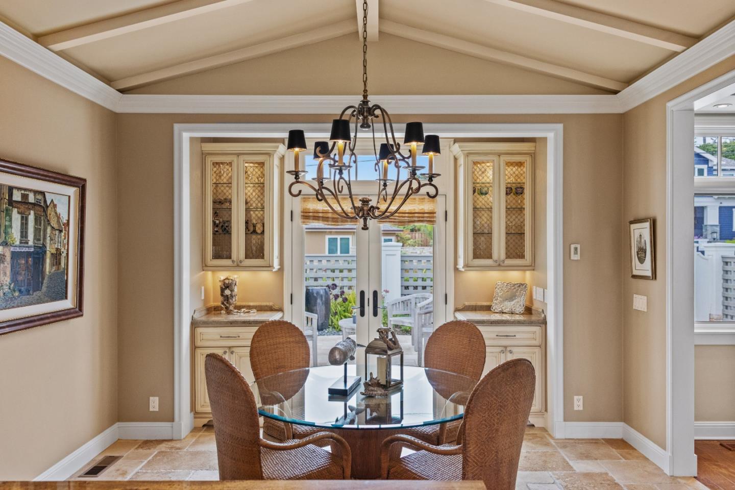 Detail Gallery Image 29 of 94 For 910 Egan Ave, Pacific Grove,  CA 93950 - 3 Beds | 3/1 Baths