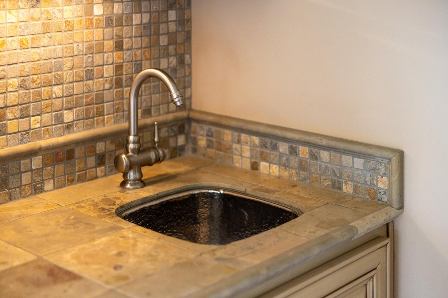 Detail Gallery Image 58 of 94 For 910 Egan Ave, Pacific Grove,  CA 93950 - 3 Beds | 3/1 Baths