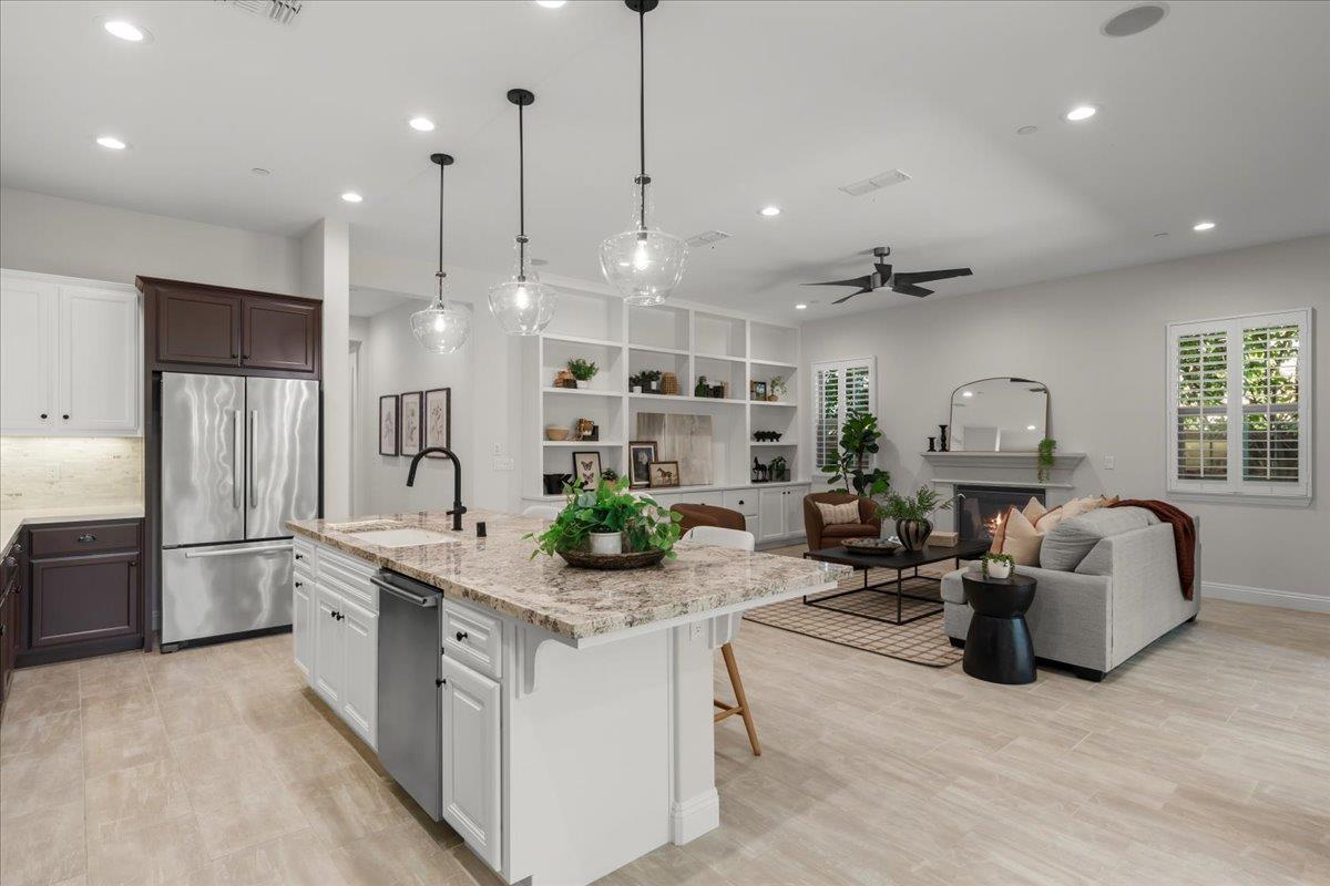 Detail Gallery Image 11 of 39 For 664 Juliann Way, Morgan Hill,  CA 95037 - 4 Beds | 3/1 Baths