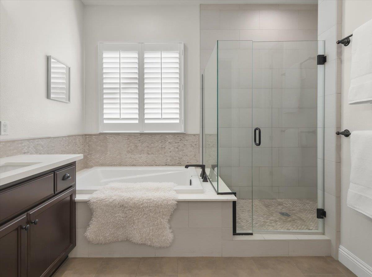 Detail Gallery Image 18 of 39 For 664 Juliann Way, Morgan Hill,  CA 95037 - 4 Beds | 3/1 Baths