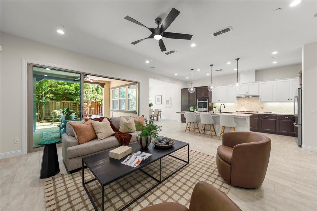 Detail Gallery Image 5 of 39 For 664 Juliann Way, Morgan Hill,  CA 95037 - 4 Beds | 3/1 Baths