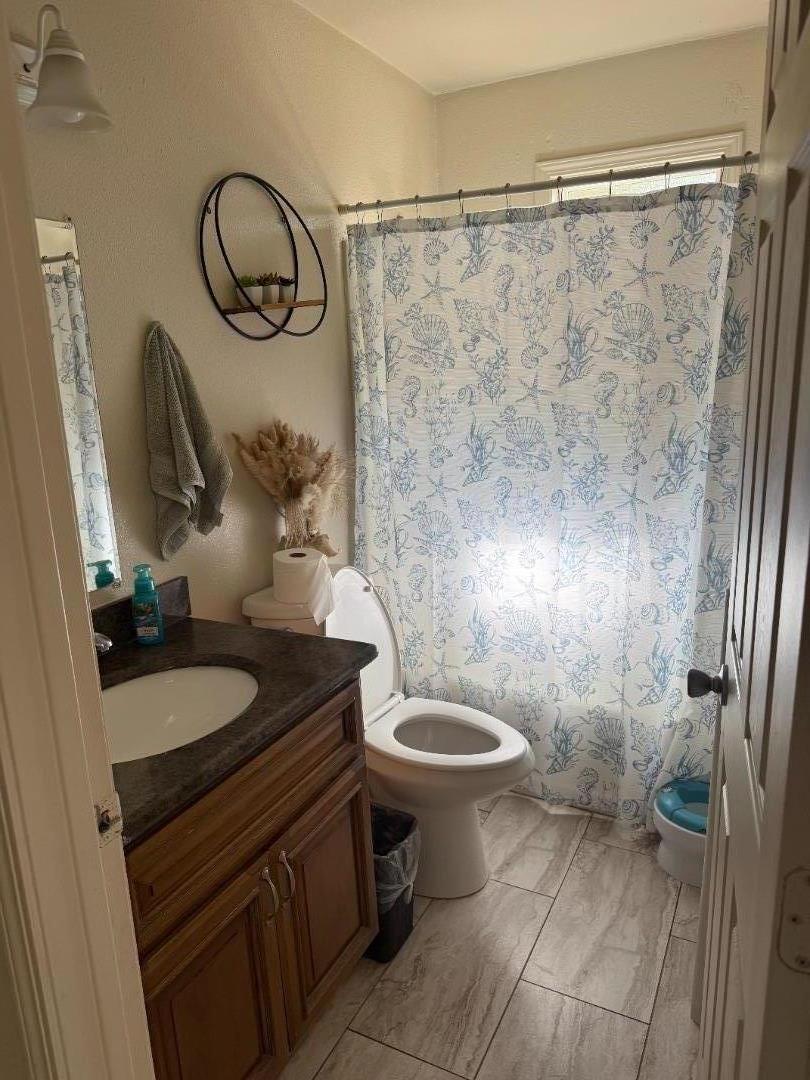 Detail Gallery Image 6 of 6 For 948 Rider Ave, Salinas,  CA 93905 - – Beds | – Baths