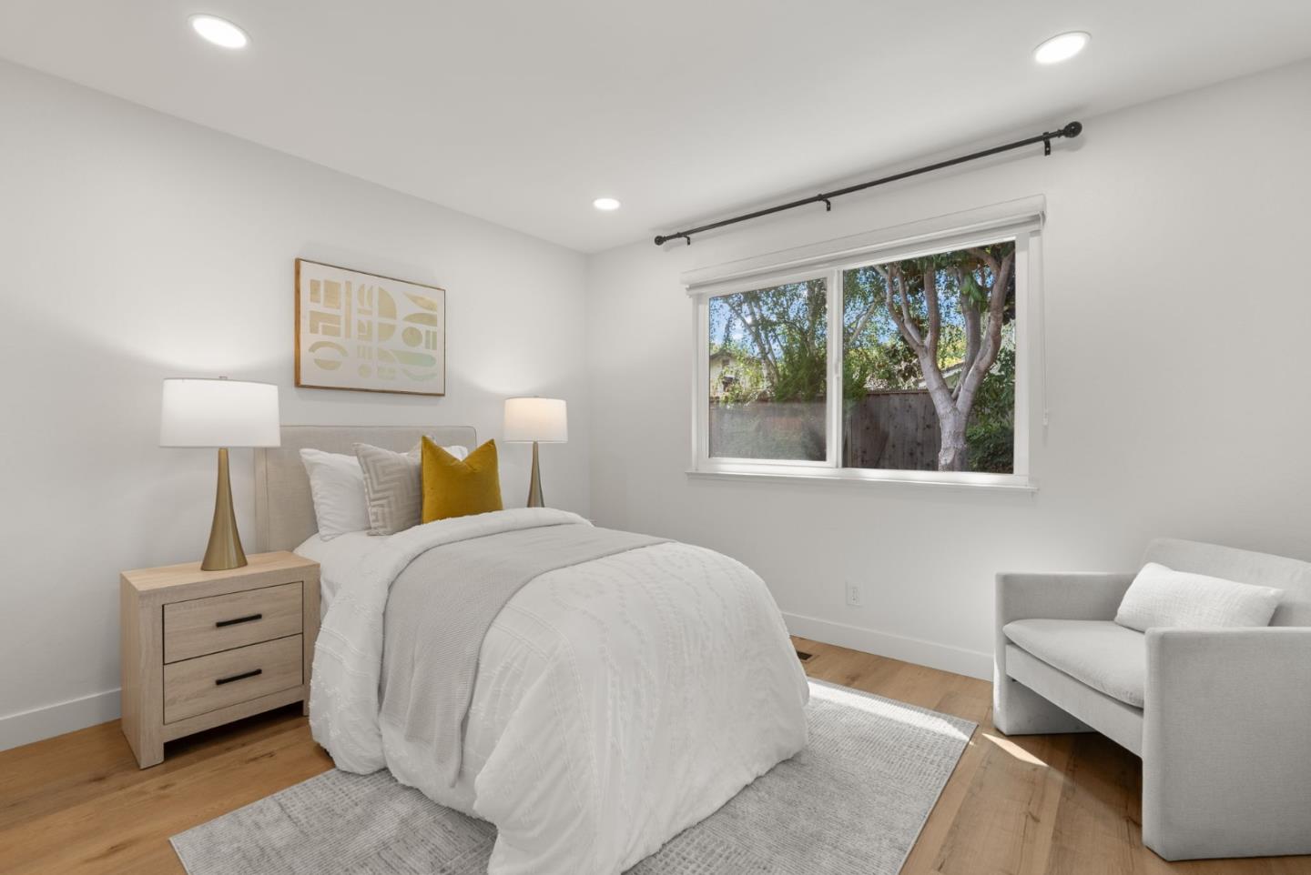 Detail Gallery Image 19 of 30 For 827 Poplar Ave, Sunnyvale,  CA 94086 - 3 Beds | 2 Baths