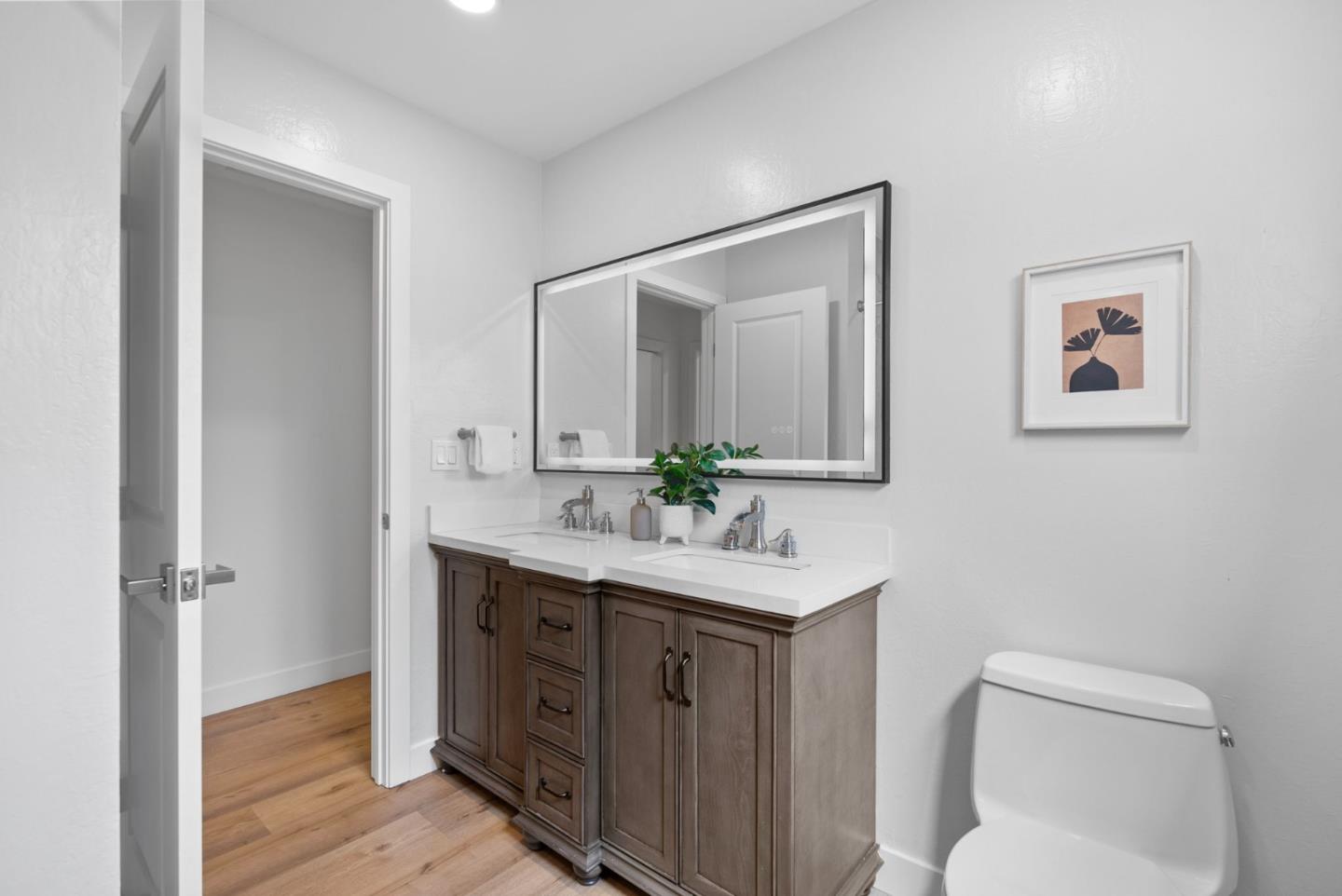 Detail Gallery Image 22 of 30 For 827 Poplar Ave, Sunnyvale,  CA 94086 - 3 Beds | 2 Baths