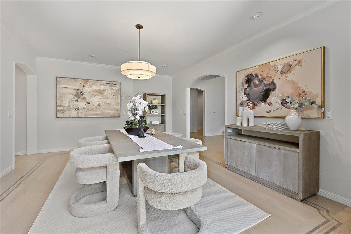 Detail Gallery Image 14 of 72 For 23525 Ravensbury Ave, Los Altos Hills,  CA 94024 - 4 Beds | 4/1 Baths