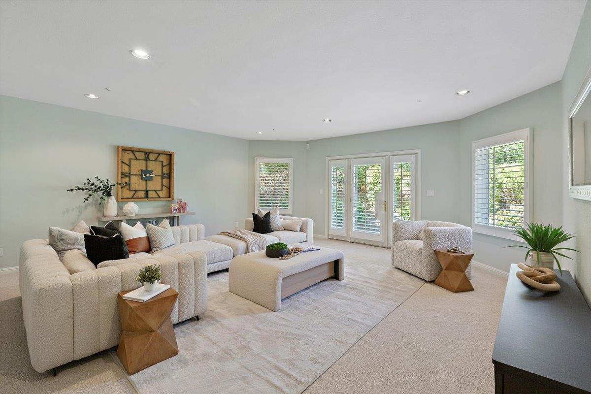 Detail Gallery Image 37 of 72 For 23525 Ravensbury Ave, Los Altos Hills,  CA 94024 - 4 Beds | 4/1 Baths