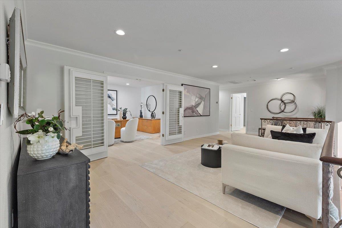 Detail Gallery Image 42 of 72 For 23525 Ravensbury Ave, Los Altos Hills,  CA 94024 - 4 Beds | 4/1 Baths
