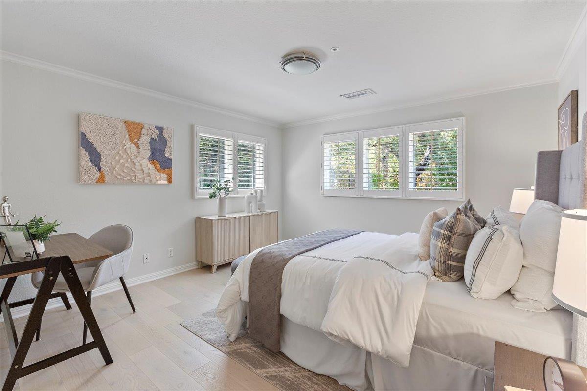 Detail Gallery Image 45 of 72 For 23525 Ravensbury Ave, Los Altos Hills,  CA 94024 - 4 Beds | 4/1 Baths